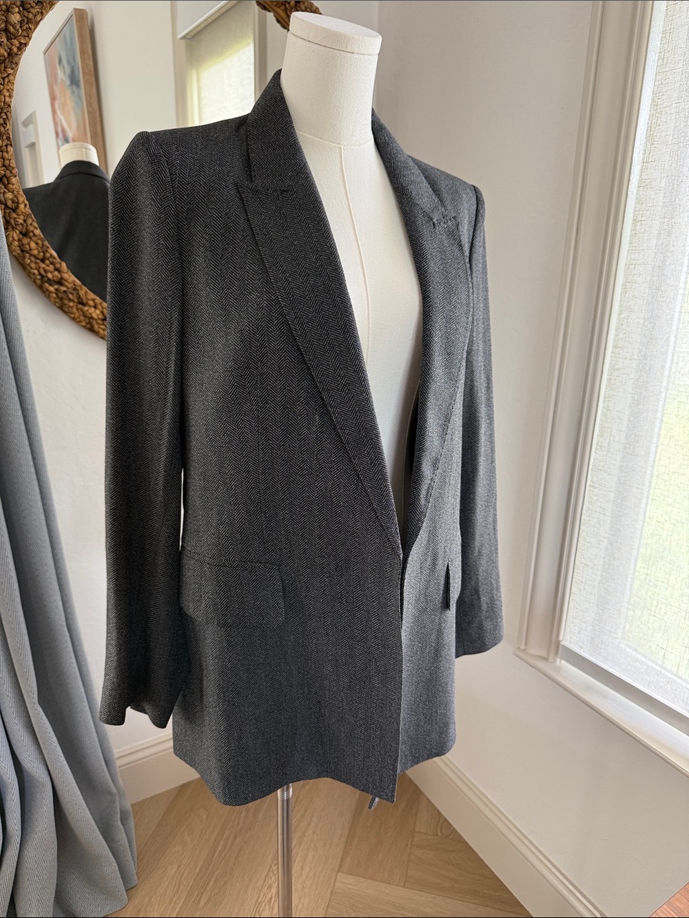 Massimo Dutti Black and Gold Label Wool Blazer